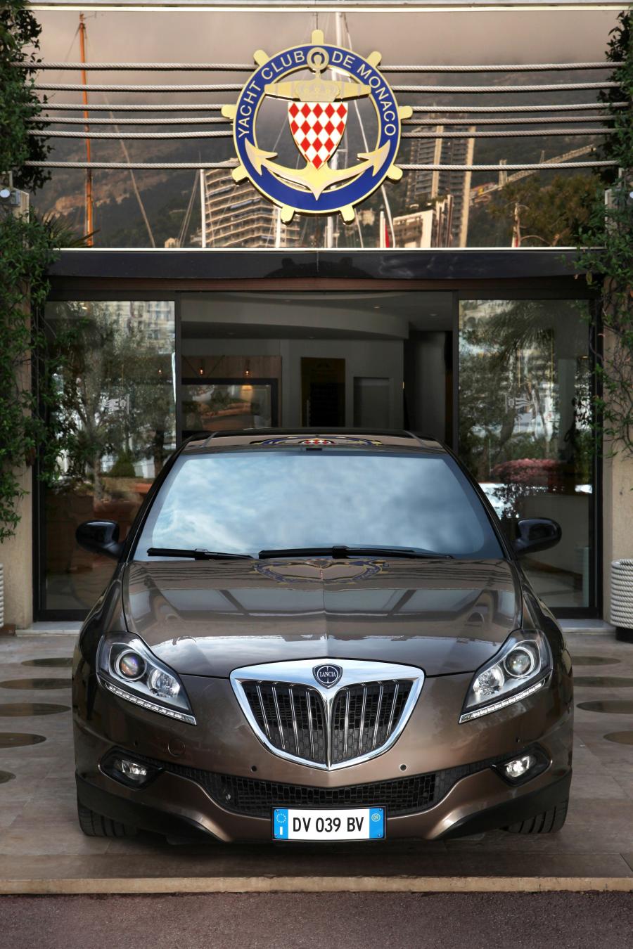  Lancia Delta 1.8 DiTurbo 2009 года  (фото 37 из 43)